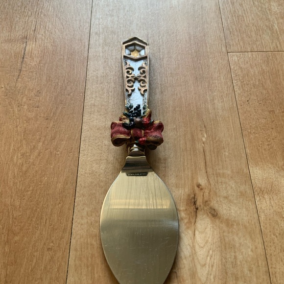 Vintage Pie server “1998” by Innovation Giftware - Picture 5 of 7